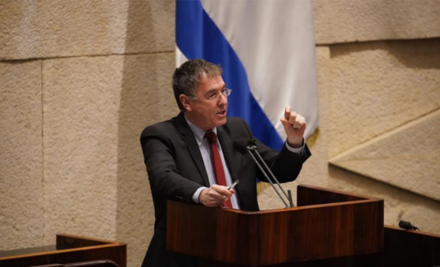 تشديد العقوبة على كل من يرتكب مخالفة ضد الطواقم الطبية