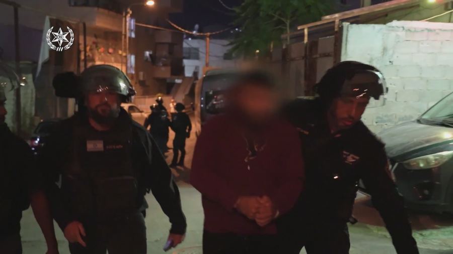 القبض على 6 شبان من سكان العيسوية بالقدس في ارتكابهم مئات حوادث السطو