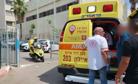 اصابة 3 طلاب خلال شجار بمدرسة في مدينة اللد 