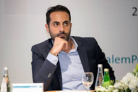 انتهاء التحقيق مع خمسة صحافيين بعد مداهمة ليلية لمقر عملهم في حيفا