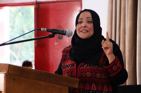 الشاعرة والكاتبة الفلسطينية د. كفاح الغصين