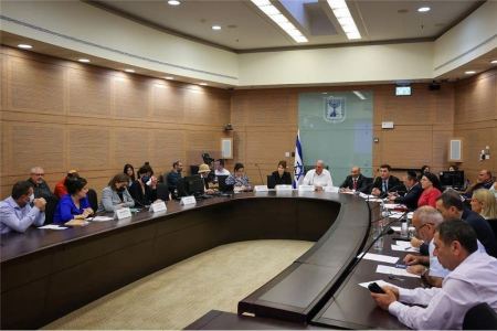 كنوز نت | مواعيد عطلة الانتخابات للكنيست الخامسة