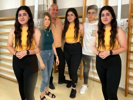 هذه نتيجة المواظبة والاصرار : اليكم قصة مايا كرام من عيلبون 