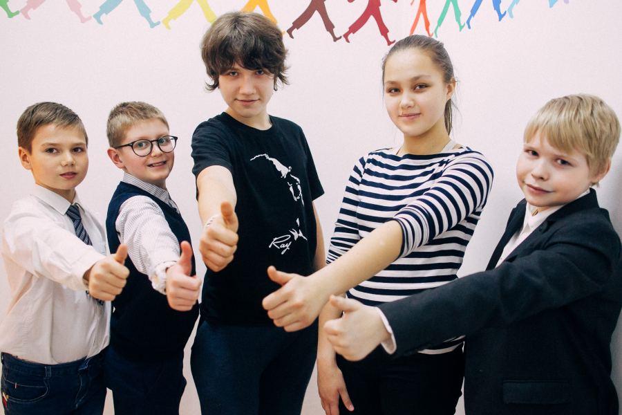 تطلق شركة Helen Doron حملة تسجيل بمناسبة افتتاح العام الدراسي والفصول الدراسية