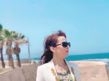  الشاعرة د. ميساء الصح : مهاجرة