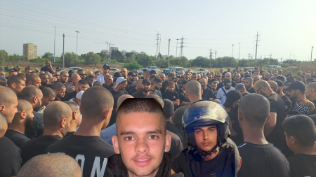 يافا: جموع غفيرة تشيّع جثماني الشابين محمد سطل وأحمد مشهراوي ضحيتي الحادث المروّع