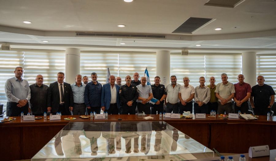 المفوّض العام للشرطة، المفتّش داني ليفي، التقى اليوم برؤساء السلطات المحليّة في المجتمع العربيّ