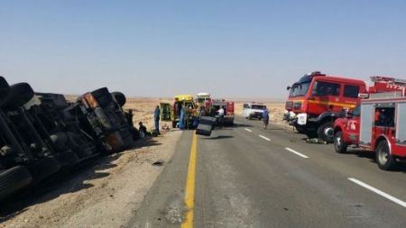 إنقلاب شاحنة قرب إيلات وإصابة شخص من كفرمصر بجراح بالغة 