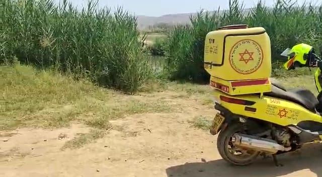 رهط: إصابة شاب بحادث بين إصطدام مركبة بدراجة هوائية