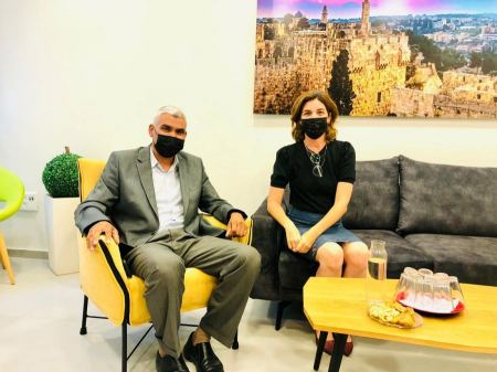 جلسة عمل مشتركة للنائب سعيد الخرومي والوزيرة تمار زنبرغ