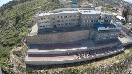 المدرسة الشاملة الجديدة ضمن المرتبة الأولى في امتياز الوزارة