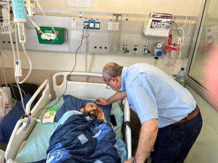 الطيبي : من حق خليل العودة لاهله وبلده حراً عزيزًا