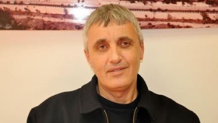 الاعتداء على القائم بأعمال رئيس بلدية ام الفحم