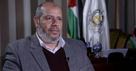 خليل الحية همزة الوصل بين طهران وحماس