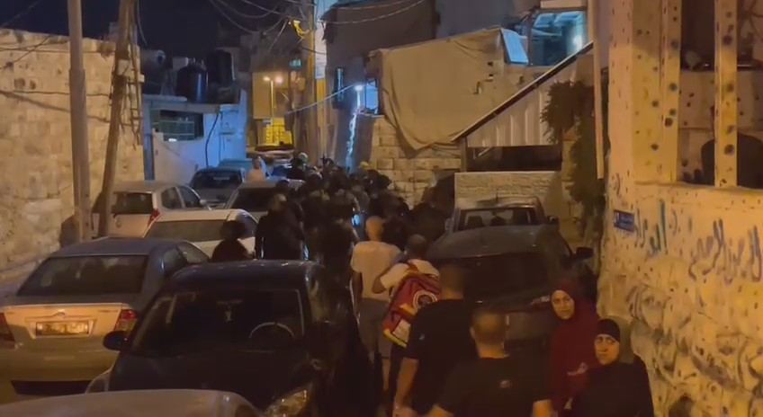 القدس : 3 اصابات خطيرة باطلاق نار في سلوان وشعفاط والطور 