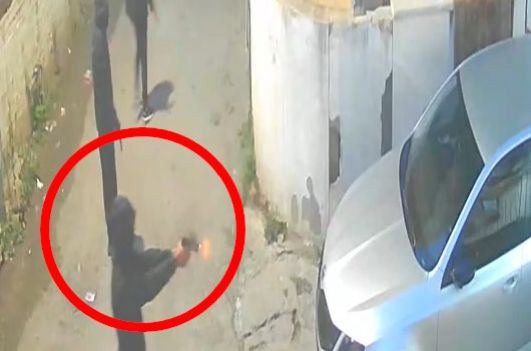 كفرمندا : اطلاق نار على مركبات بسبب ركن سيارات 