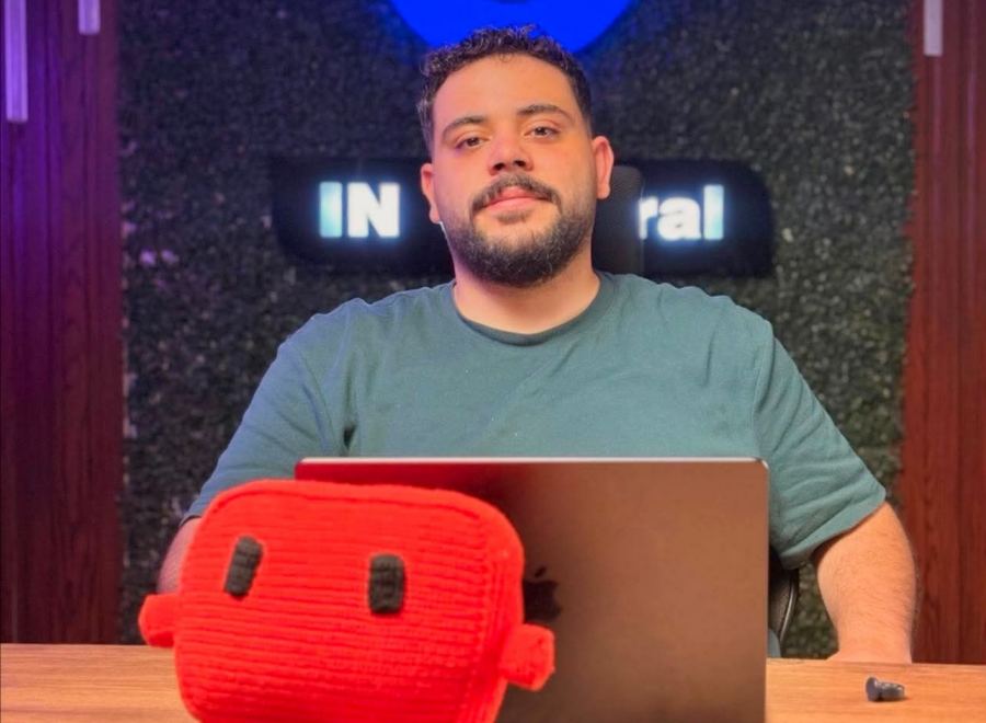 المهندس كريم البحراوي يرسخ نموذجا رياديا في صناعة البرمجيات العربية