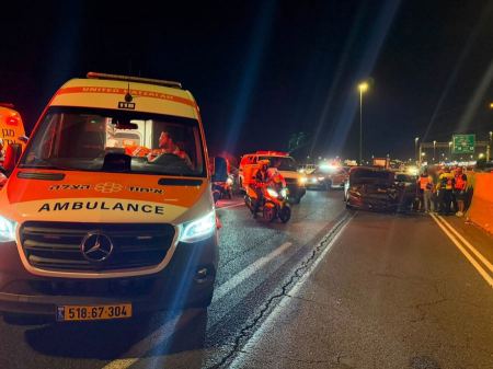 إصابات خطيرة بحادث طرق على مدخل الطيبة 