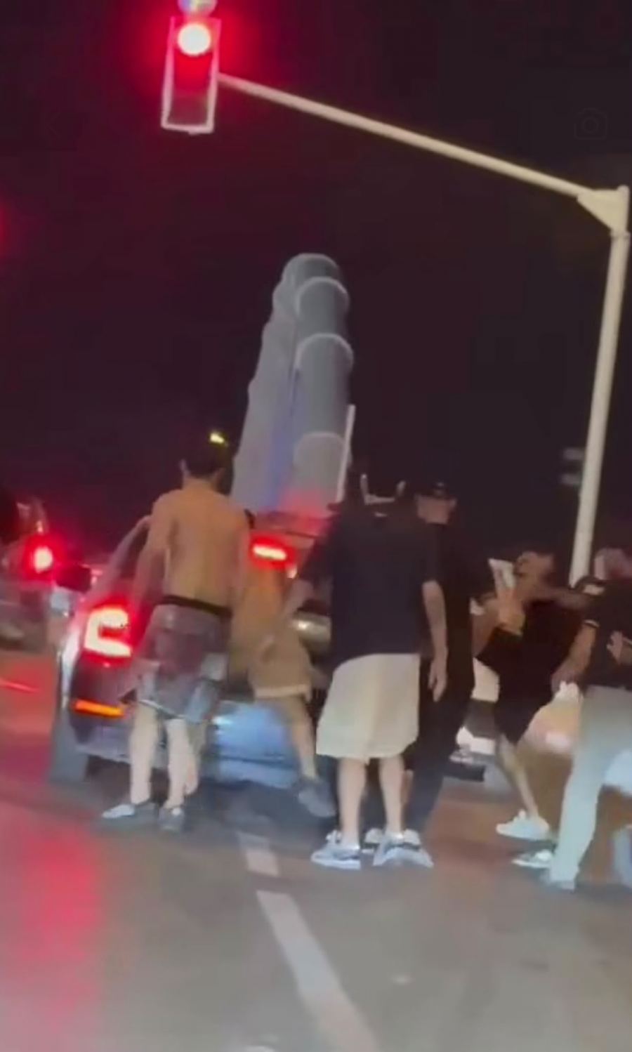 بيان النائب احمد الطيبي حول الاعتداء على لاعبي وجمهور سخنين