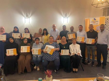 كلية مركز النقب تخرج فوجاً جديداً من موجهي المجموعات