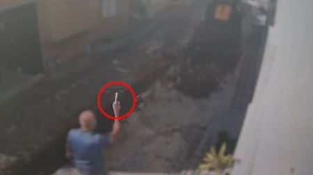 توثيق : اتهام بجربمة استعمال الأسلحة غير القانونية في كفرمندا