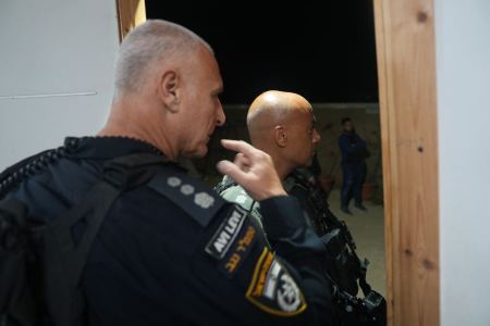اعتقالات جنائية في الطيرة وجسر الزرقاء وعكا وبيت صفافا وجلجولية 