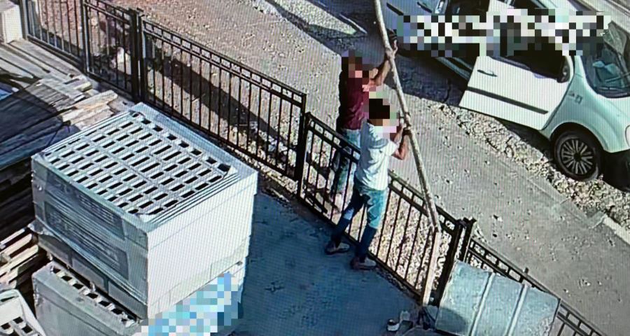 فيديو : تقديم لائحة اتهام ضد مشتبه من مجدالكروم بسرقة مواد بناء من البلدة