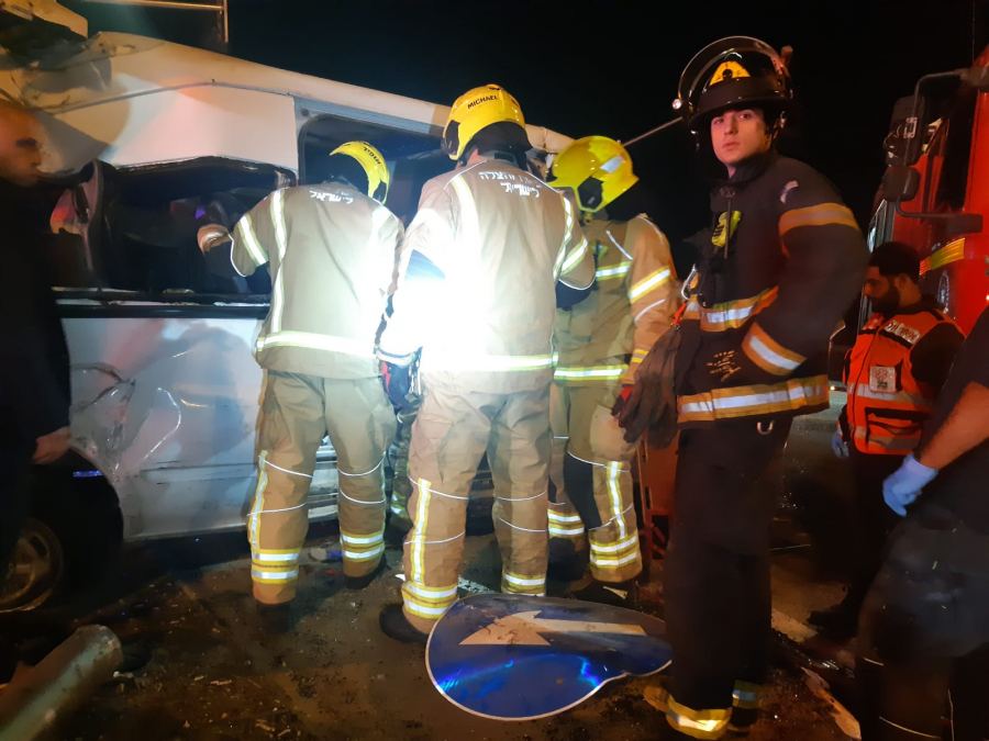 اصابات منها خطيرة بحادث على مفترق كفر قاسم
