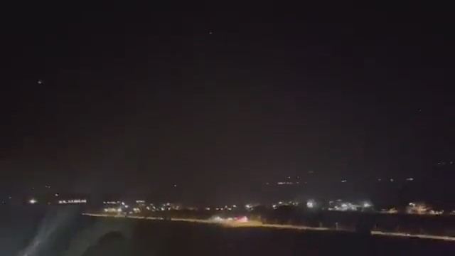 الطيران الإسرائيلي يقصف مواقع بمحيط دمشق