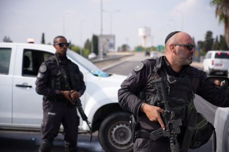 التحقيق في محاولة احتيال بملايين الشواقل من أموال تبرعات للجنود
