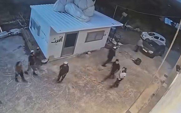 بيان استنكار للتعدّي على حرمة كنيسة إقرث