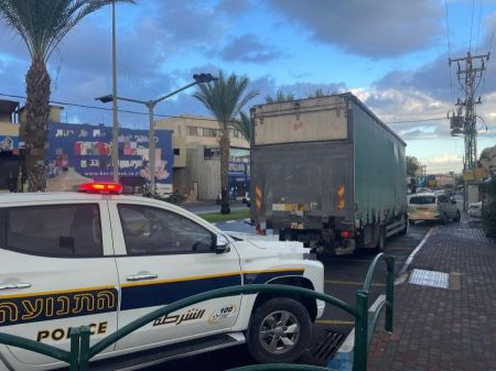اعتقالات جنائية في يركا الرامة وباقة الغربية القدس الخليل بيت لحم اللد