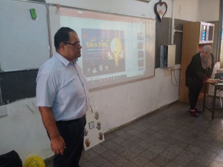 كفرمندا : محاضرة حول الكهرباء في مدرسة ابن سينا 