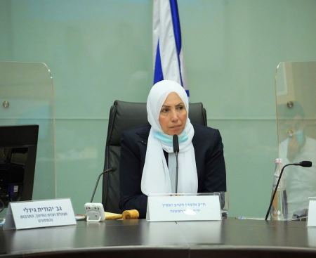 فحص توظيف المعلمين العرب 