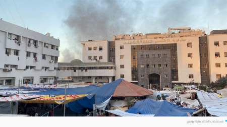 الجيش الاسرائيلي يقتحم مجمع الشفاء الطبي في غزة.