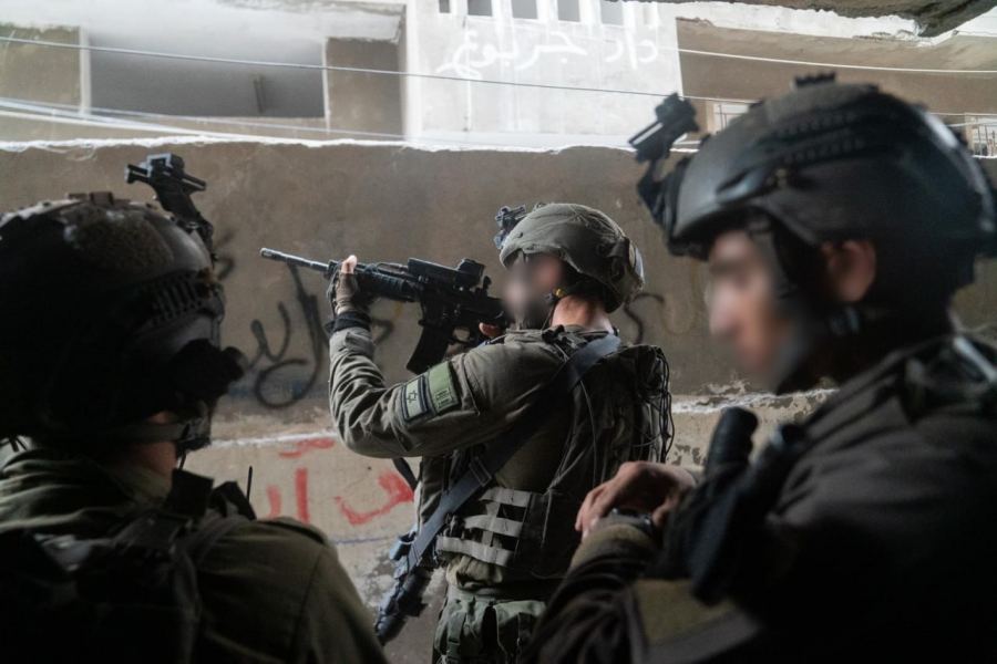 شهيد واعتقالات واصابات بعدة مناطق بالضفة الغربية والقدس