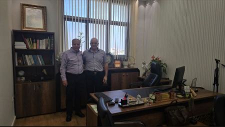 استمرار التعاون بين سلطة الإطفاء والإنقاذ وكلية القاسمي