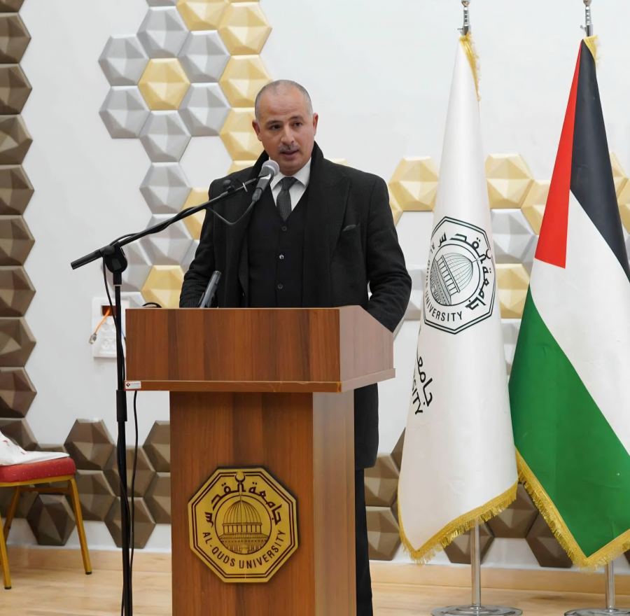 فوز د. هاشم ذويب بجائزة الإبداع والتميز في البحوث الاقتصادية 2025