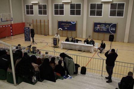 للسنة الثانية على التوالي تقوم جمعية عتيدنا بتوزيع 100 منحة على الطلاب الجامعيين