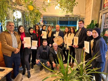 تخريج كوكبة من موجهي \ات المجموعات في دير حنا