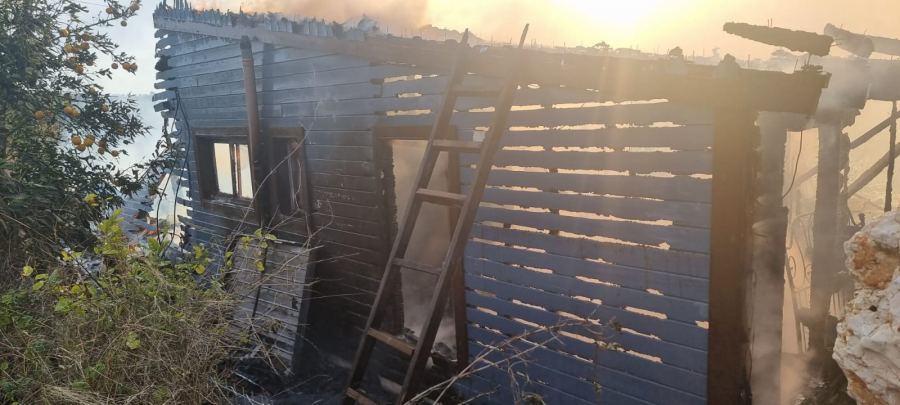 اصابة خطيرة اثر اندلاع حريق داخل منزل في يانوح