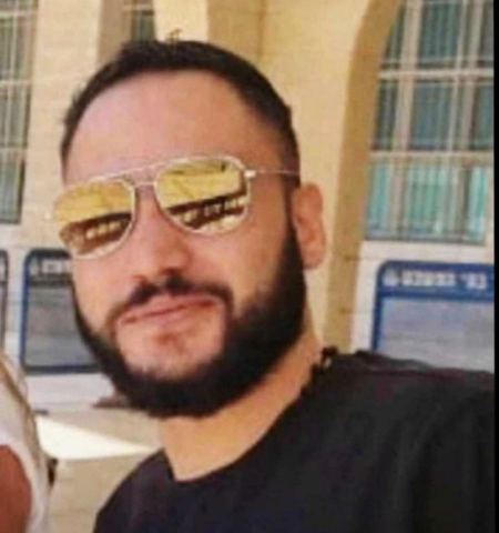 النقب : مقتل الشاب آمير سامي الزيادنه في رهط