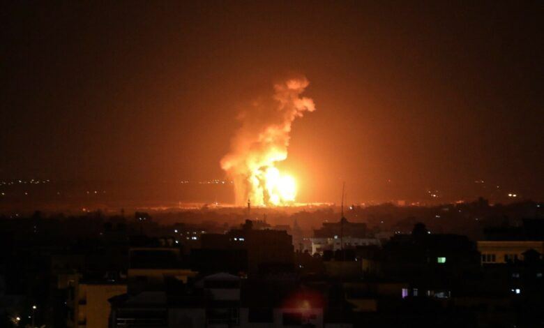 تعرض محيط دمشق لغارة جوية منسوبة لاسرائيل