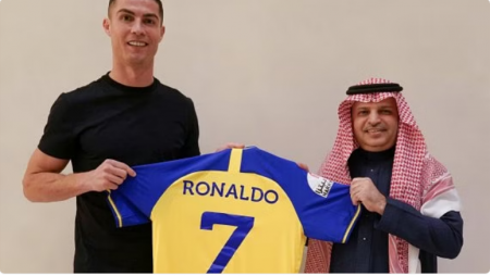 النجم البرتغالي كريستيانو رونالدو إلى النصر السعودي بصفقة خيالية