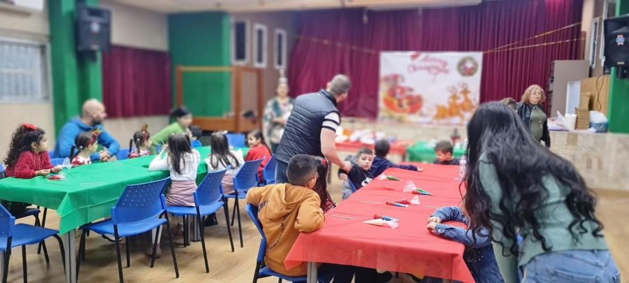 ورشات لتحضير حلويات الميلاد في الجماهيري أبو سنان