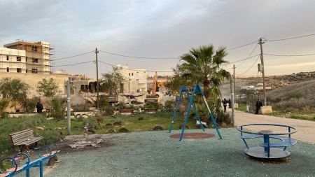 جبهة الطيية : بيوت واراضي الطيبة في خطر