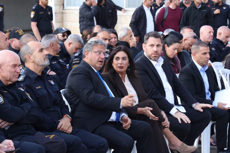 المطالبة بإقالة بن غفير من منصبه بسبب تدخّله السياسي في عمل الشرطة